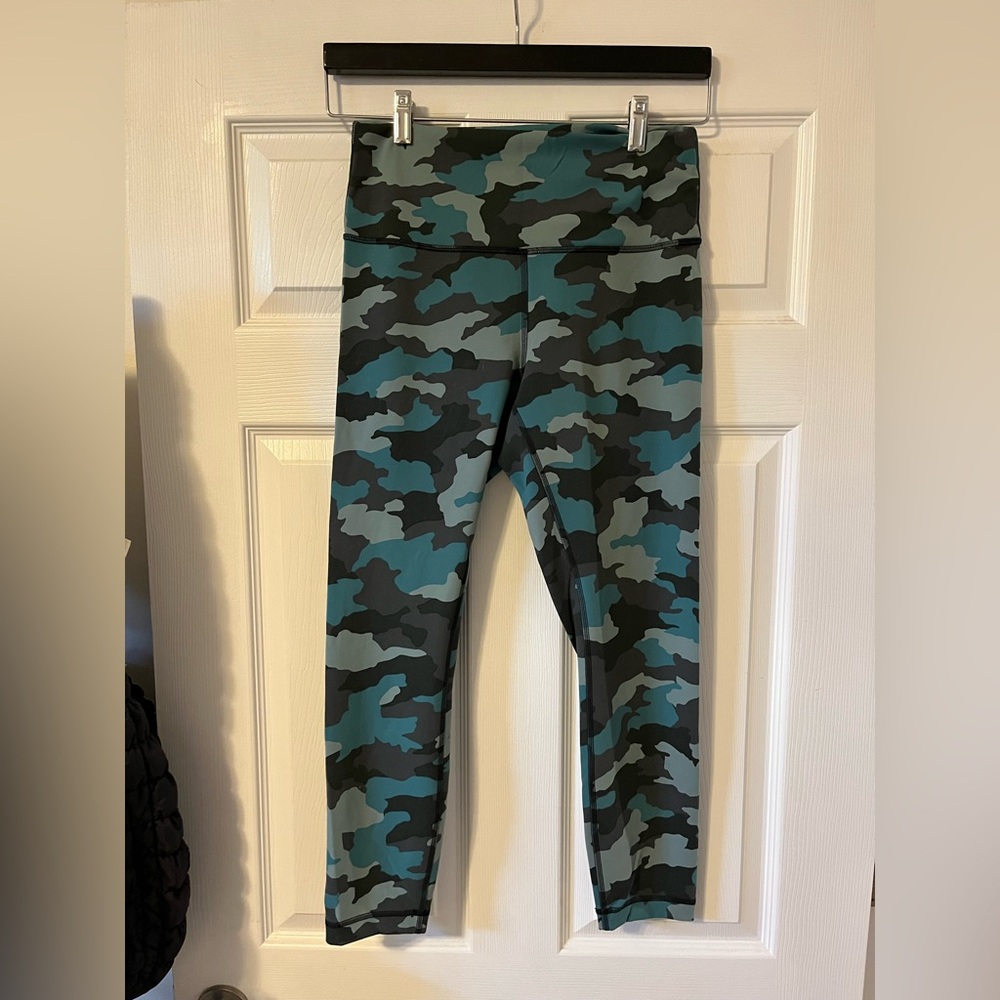 Lululemon wunder train high rise 25”